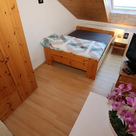 Doppelzimmer Schwarzwaldharmonie Mit Gem. Kueche بيت للعطل