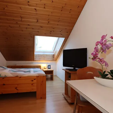 Doppelzimmer Schwarzwaldharmonie Mit Gem. Küche *